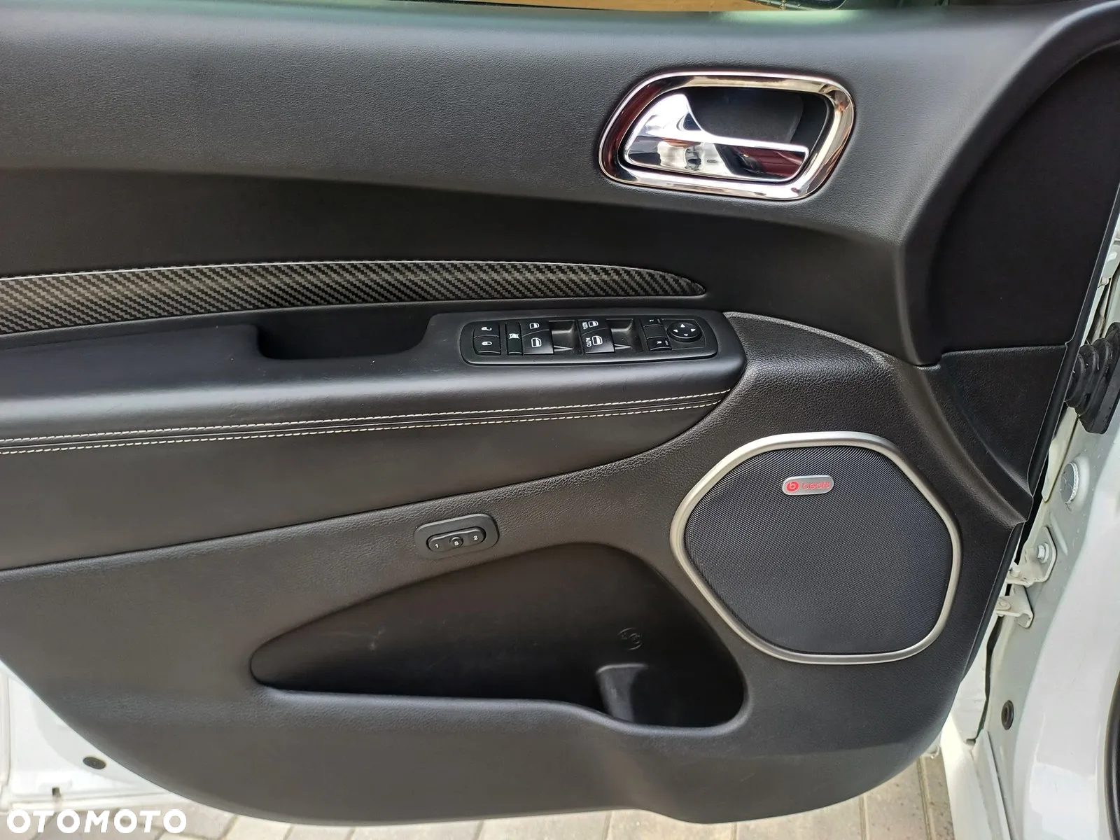 Dodge Durango 6.4 SRT - 15