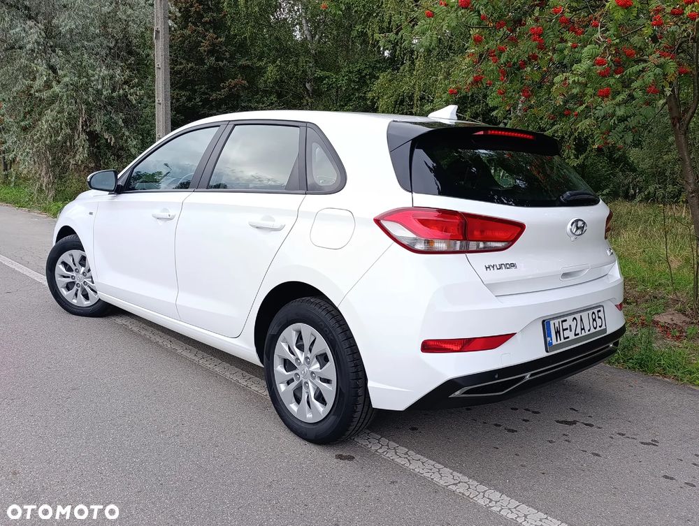 Hyundai i30 1.5 T-GDI 48V Modern - 4
