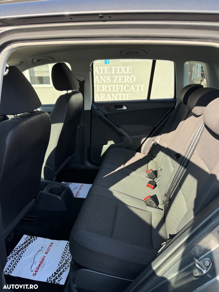 Volkswagen Tiguan - 14