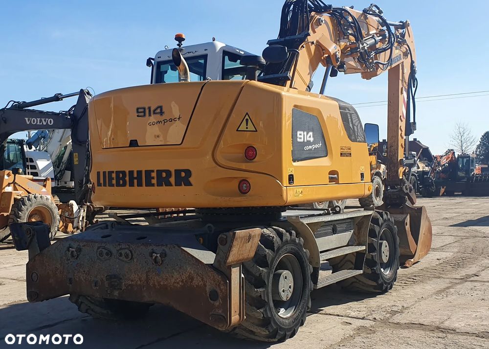 Liebherr A914 Compact - 9
