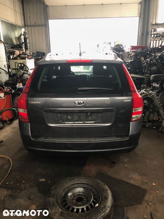 KIA CEED LIFT 2010-2012 DRZWI PRAWE PRZEDNIE PRZÓD - 2