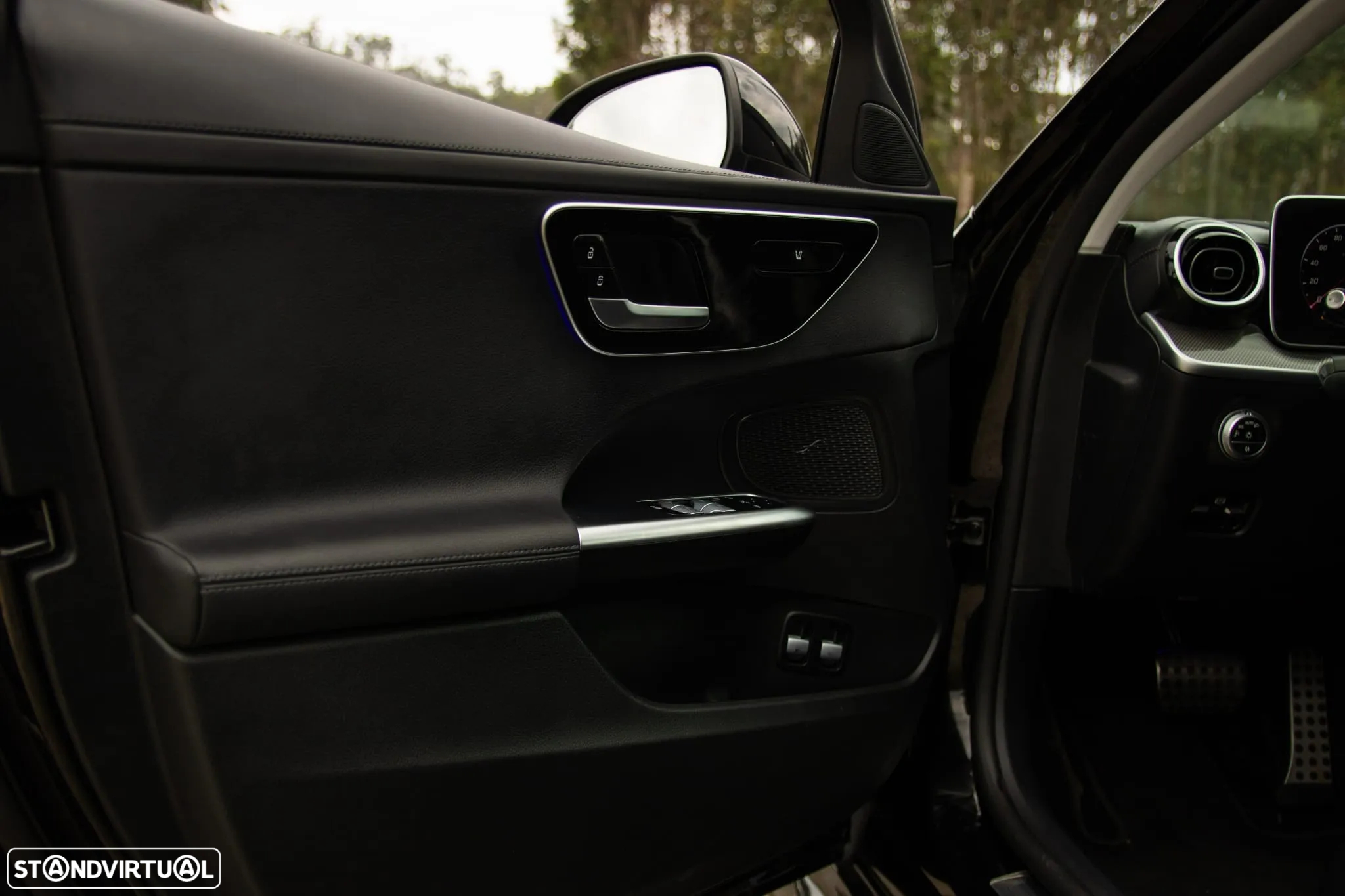 Mercedes-Benz C 300 de AMG Line - 6