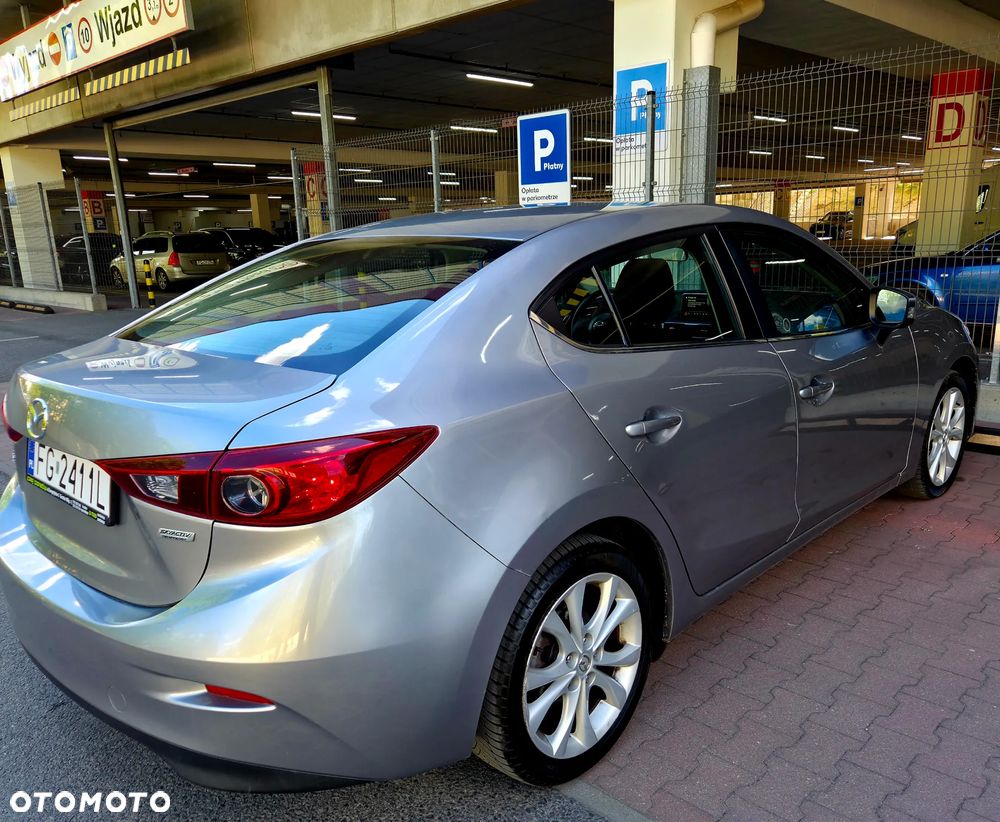 Mazda 3 - 3