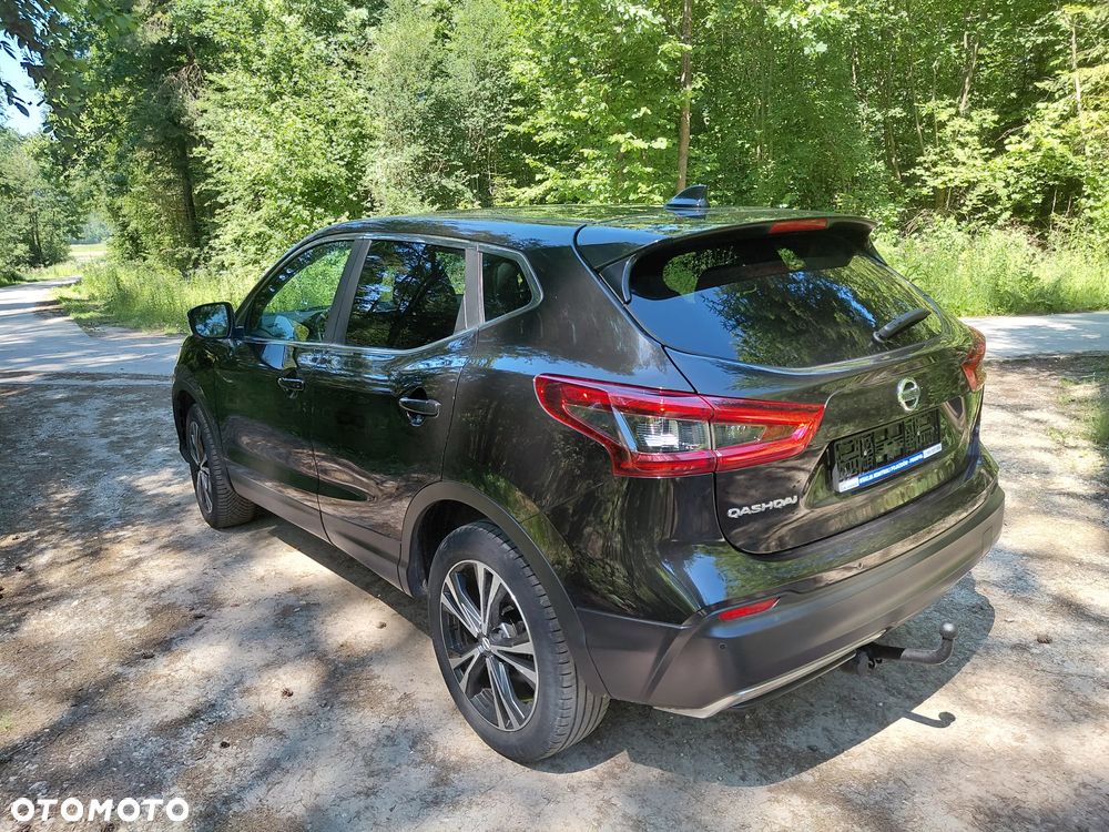 Nissan Qashqai 1.3 DIG-T N-WAY - 3