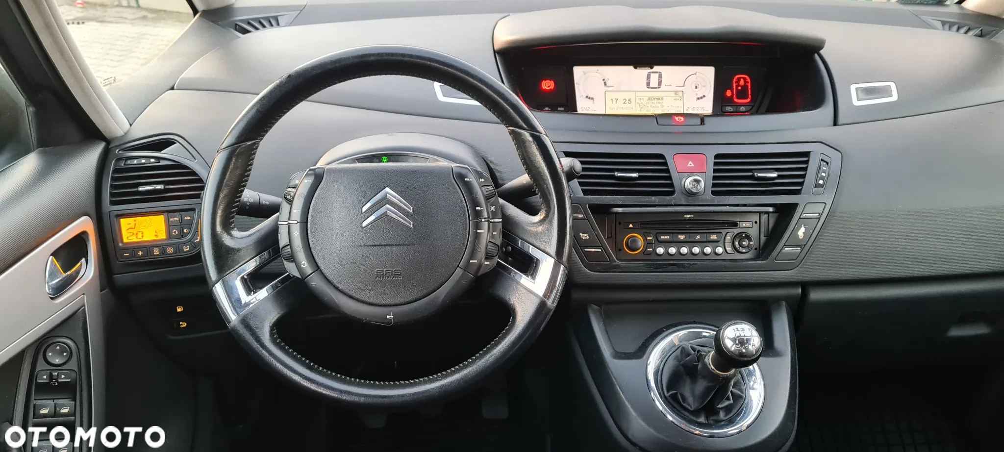 Citroën C4 Picasso 1.6 HDi FAP Confort - 8
