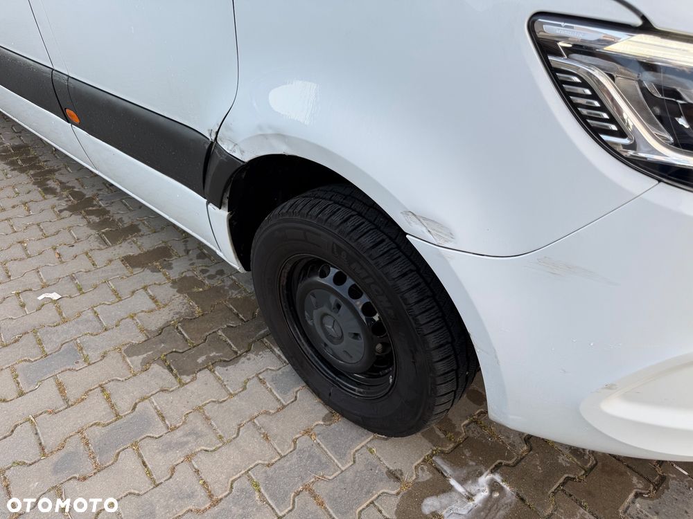 Mercedes-Benz Sprinter - 9