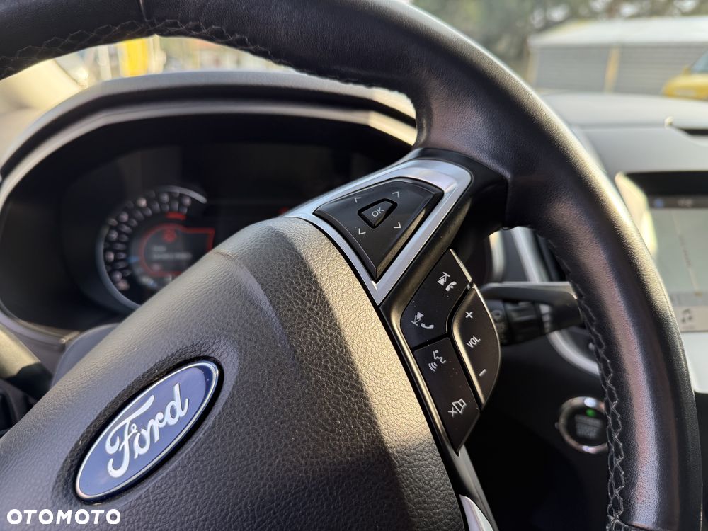 Ford Galaxy - 21