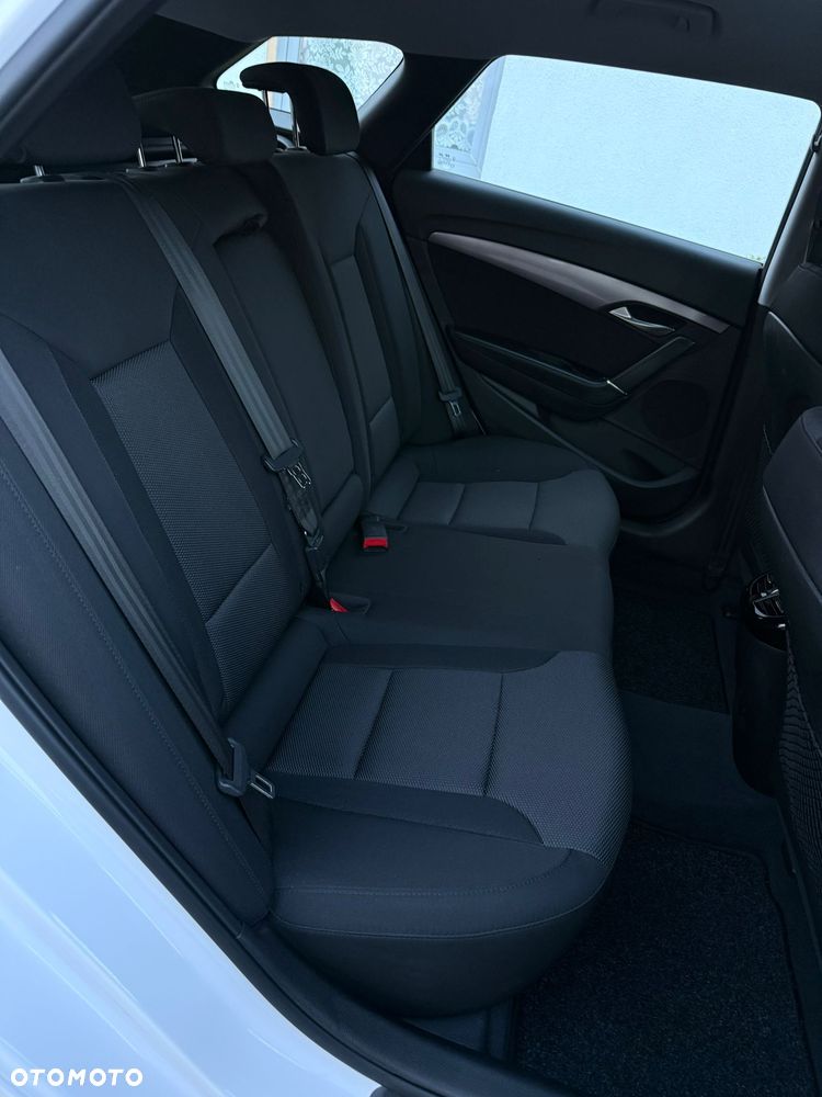 Hyundai i40 1.6 Comfort - 24