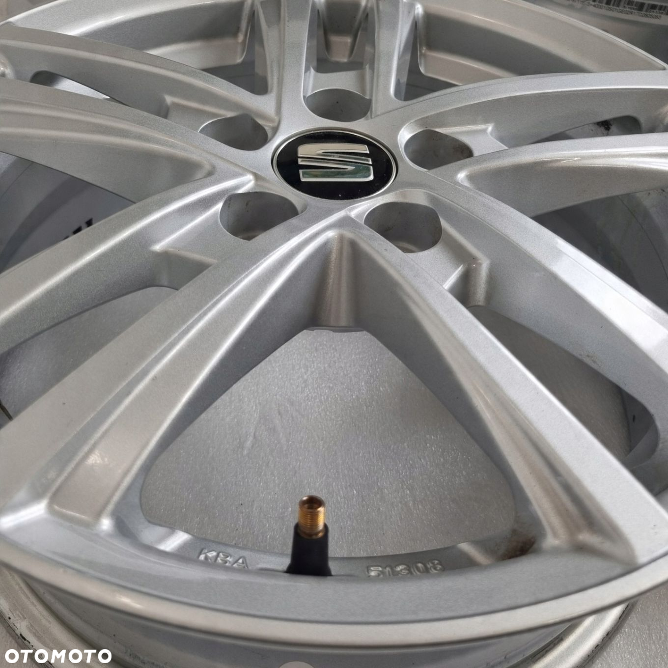 FELGI SEAT IBIZA 5,5x15 15 ET40 5x100 57,1 SE025515 - 5