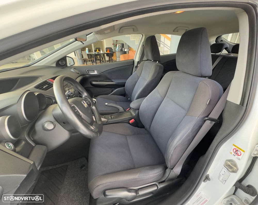 Honda Civic 1.4 i-VTEC Sport - 6