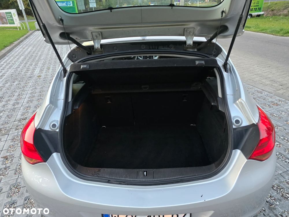 Opel Astra - 18
