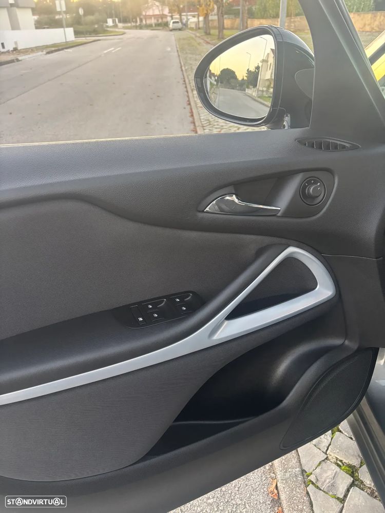 Opel Zafira 1.6 CDTi Dynamic S/S - 31