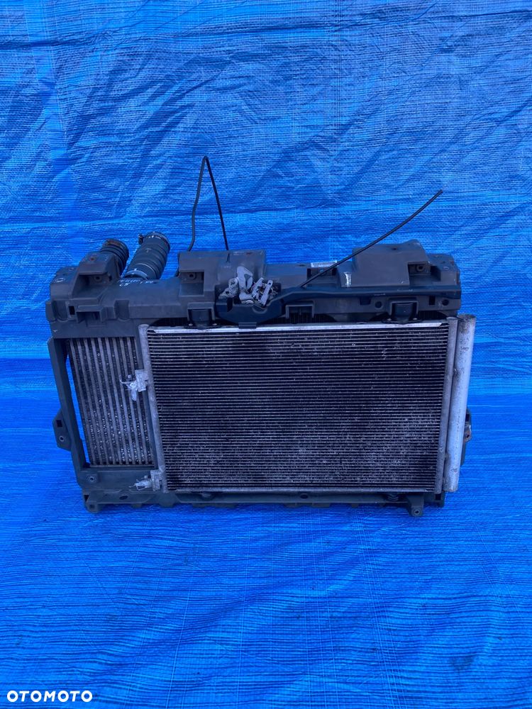 CHŁODNICE KOMPLET PAS PRZEDNI CHŁODNICA WENTYLATOR CITROEN C5 III 1.6THP PEUGEOT  AUTOMAT - 2