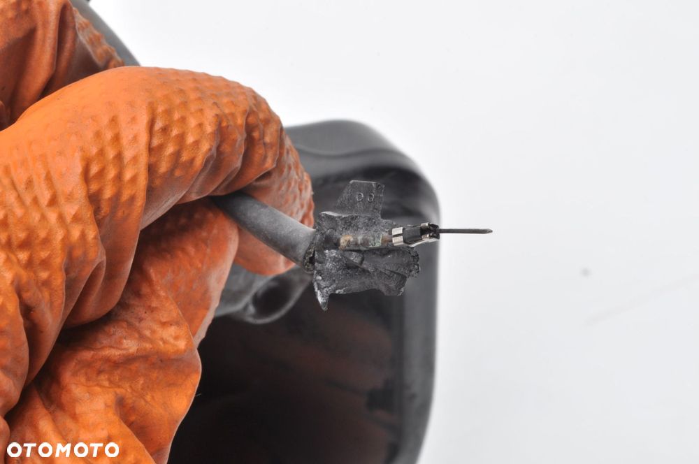 BENTLEY BENTAYGA 4.0 TDI ZACISK HAMULCOWY LEWY PRZÓD 51D380817002 - 13