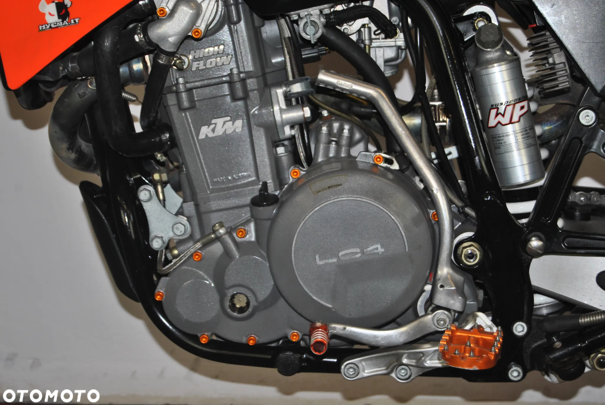KTM LC - 8