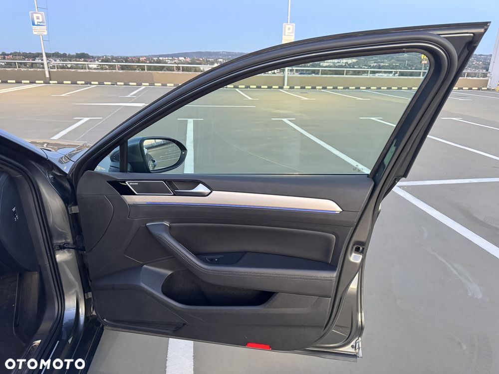 Volkswagen Passat 1.4 TSI DSG GTE - 19