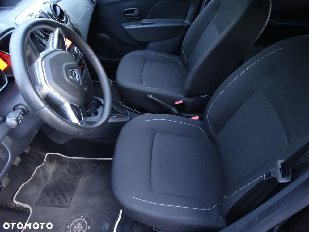 Dacia Sandero - 8