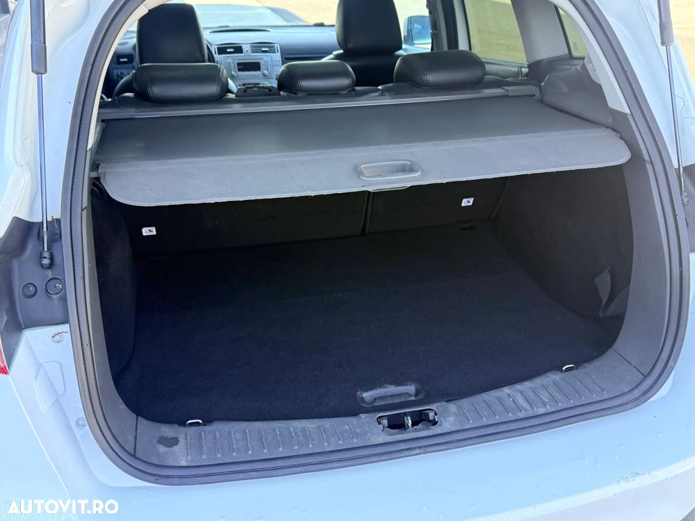 Ford Kuga 2.0 TDCi 4x4 Individual - 12