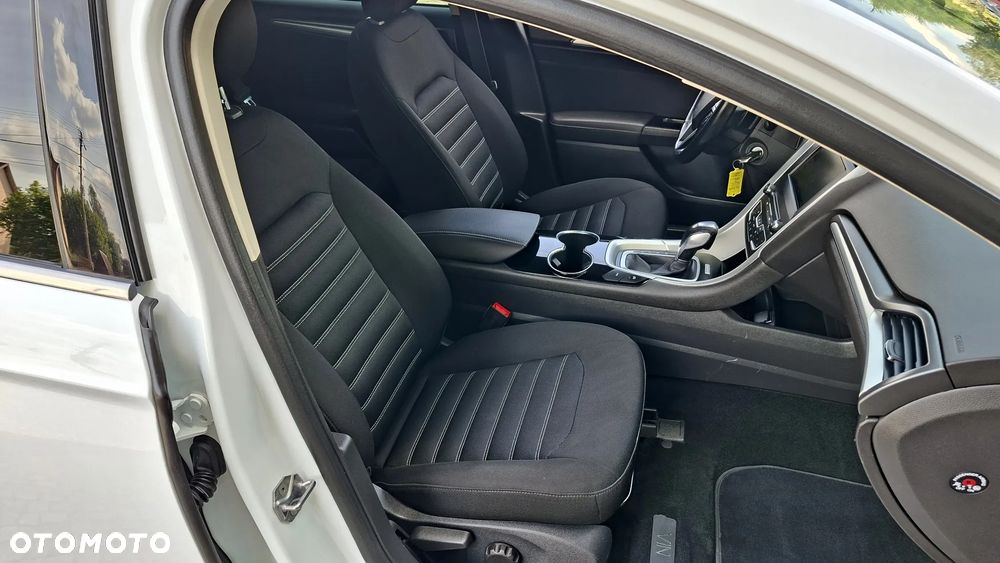 Ford Mondeo 2.0 TDCi STart-Stopp PowerShift-Aut Titanium - 32