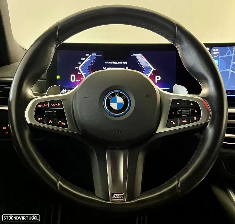 BMW 320 e Pack Desportivo M Auto - 20