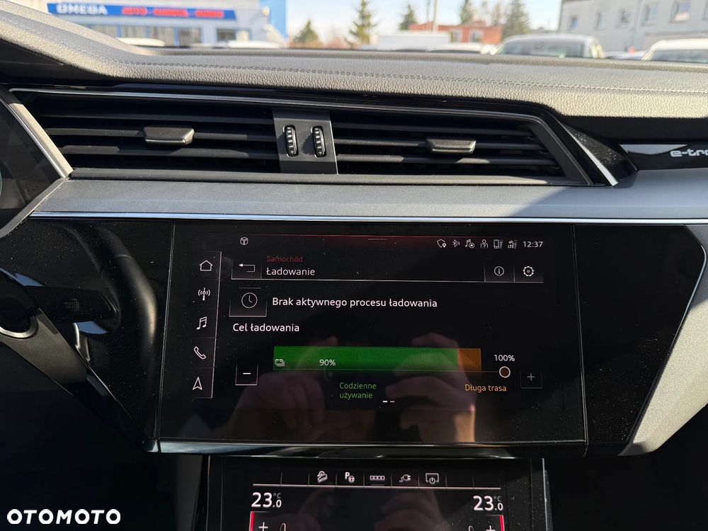 Audi Q8 e-tron 50 quattro advanced - 22