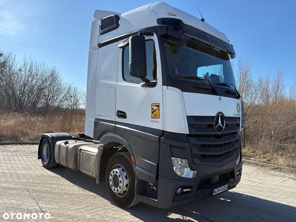 Mercedes-Benz Actros - 2