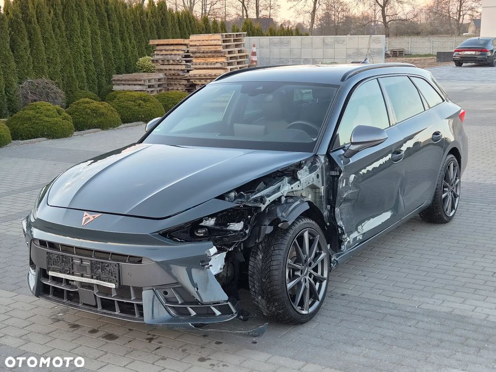 Cupra Leon Sportstourer 1.5 eTSI DSG - 3