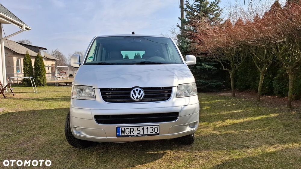 Volkswagen Multivan - 4