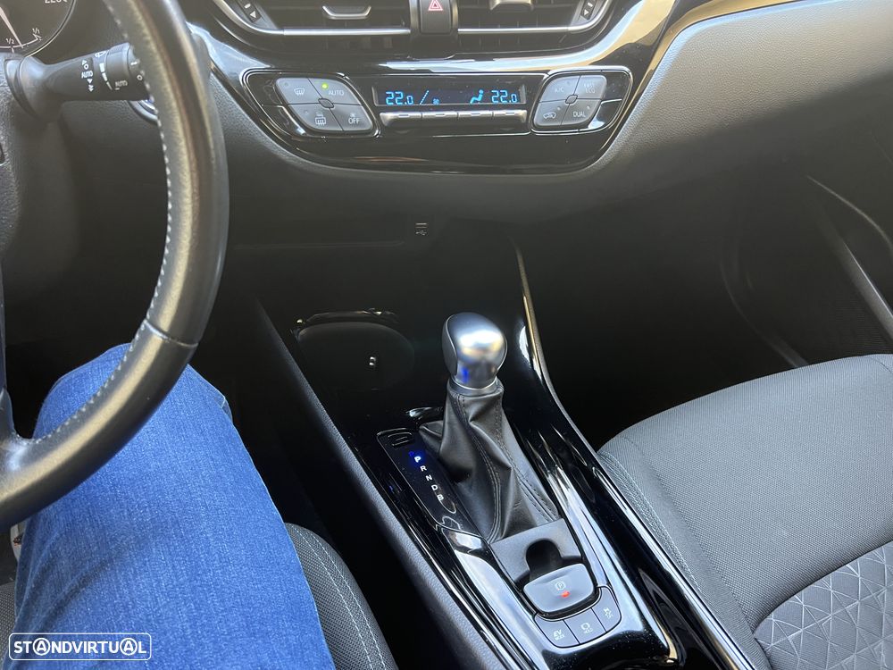 Toyota C-HR 1.8 HSD Exclusive+P.Luxury - 5