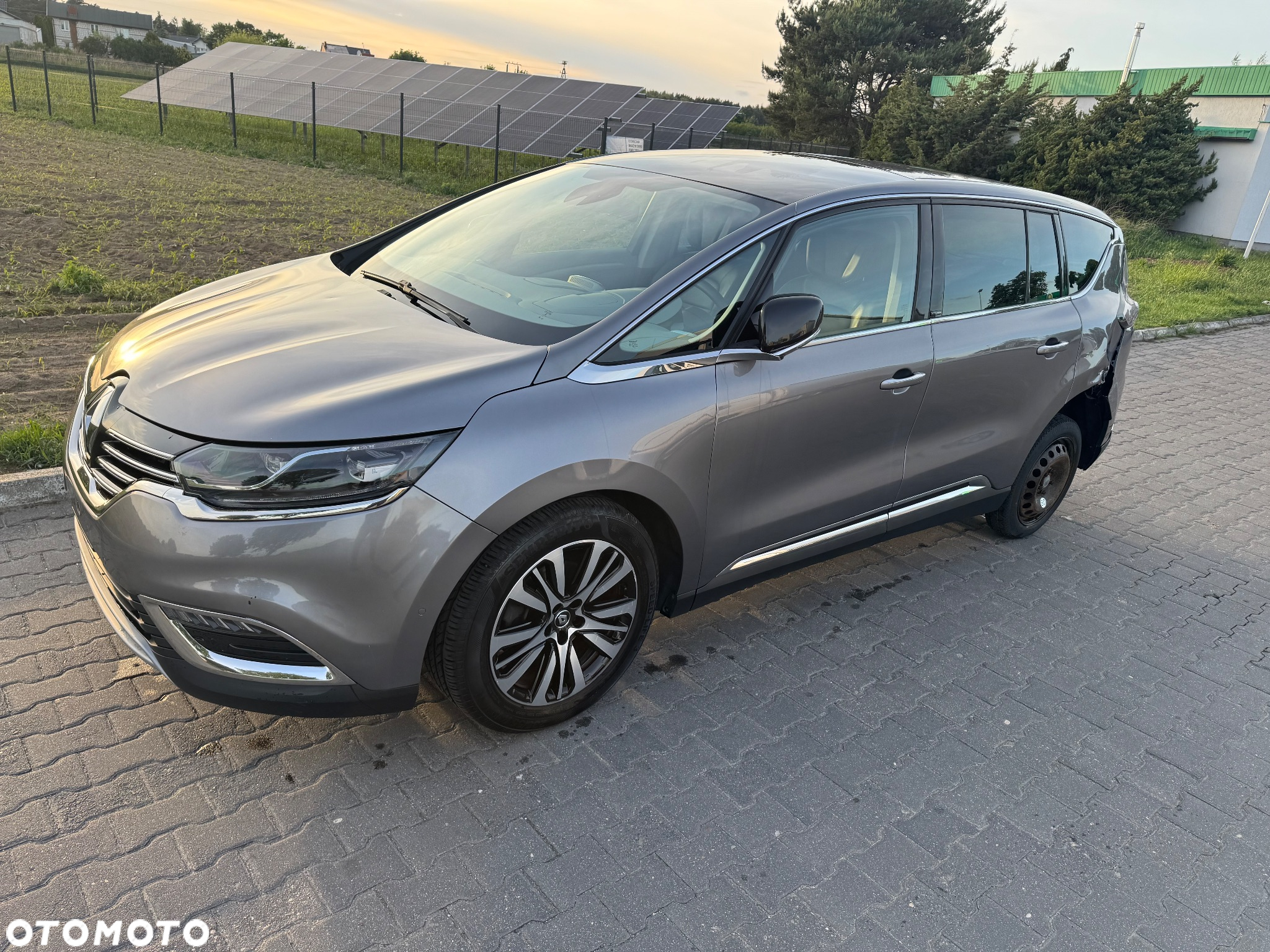 Renault Espace 1.6 dCi Energy Initiale Paris EDC - 9