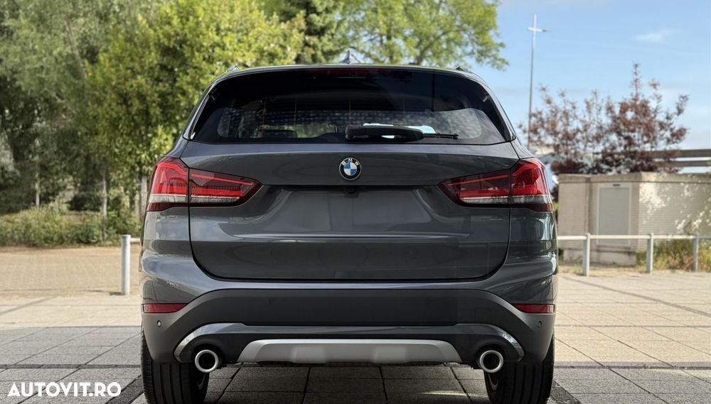 BMW X1 sDrive20i AT xLine - 5