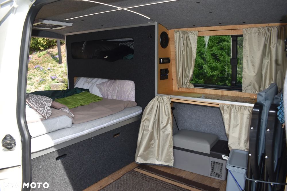 Volkswagen Transporter L2H1 - 20