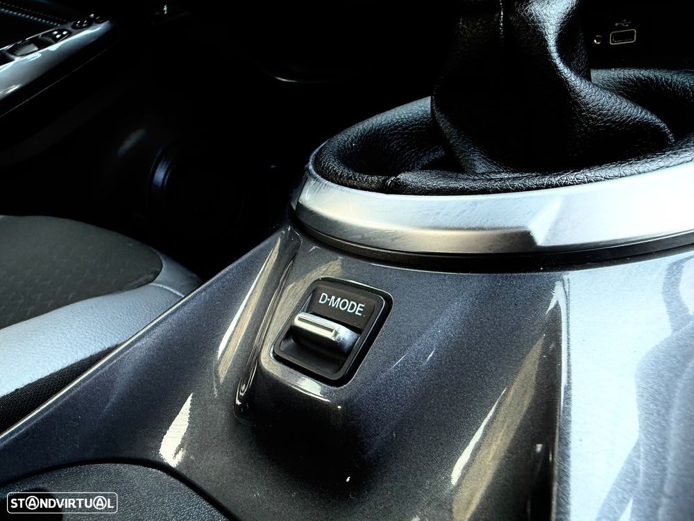 Nissan Juke 1.0 DIG-T N-Connecta - 31