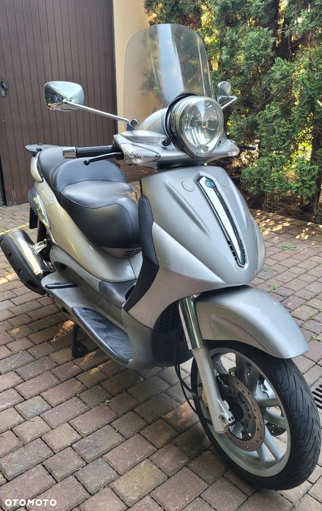 Piaggio Beverly - 22