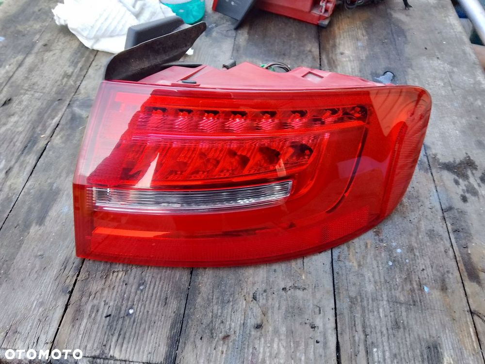 lampa prawa tył audi a4 b8 lift sedan led 8k5945096ac europa - 1