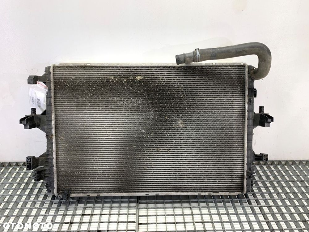 CHŁODNICA WODY  VW CALIFORNIA T6 Camper (SGC, SGG, SHC) 2015 - 2022 2.0 TDI 103 kW [140 KM] olej - 2