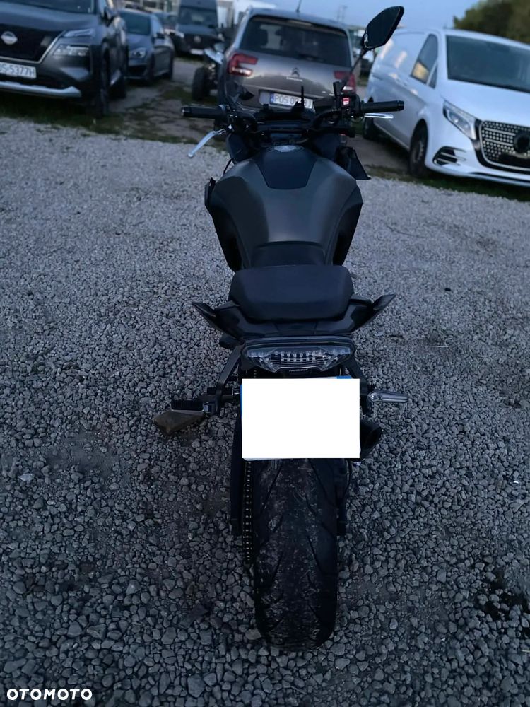 Yamaha MT - 7