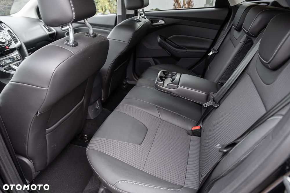 Ford Focus 1.6 EcoBoost Trend Sport - 18