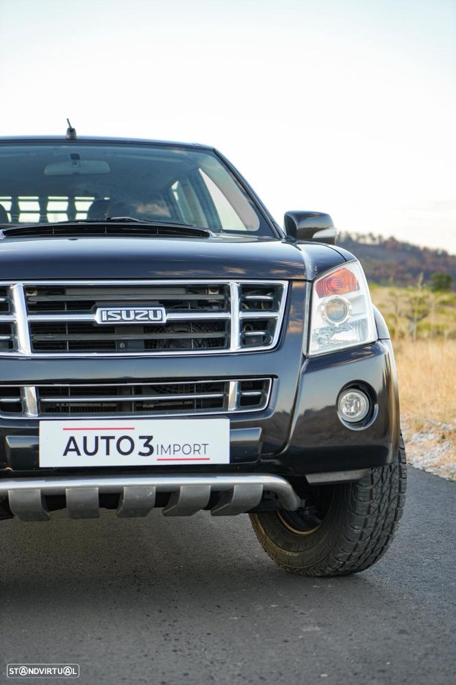 Isuzu D-Max 4x4 Cabine Dupla Custom - 13