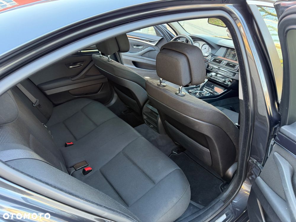 BMW Seria 5 - 22