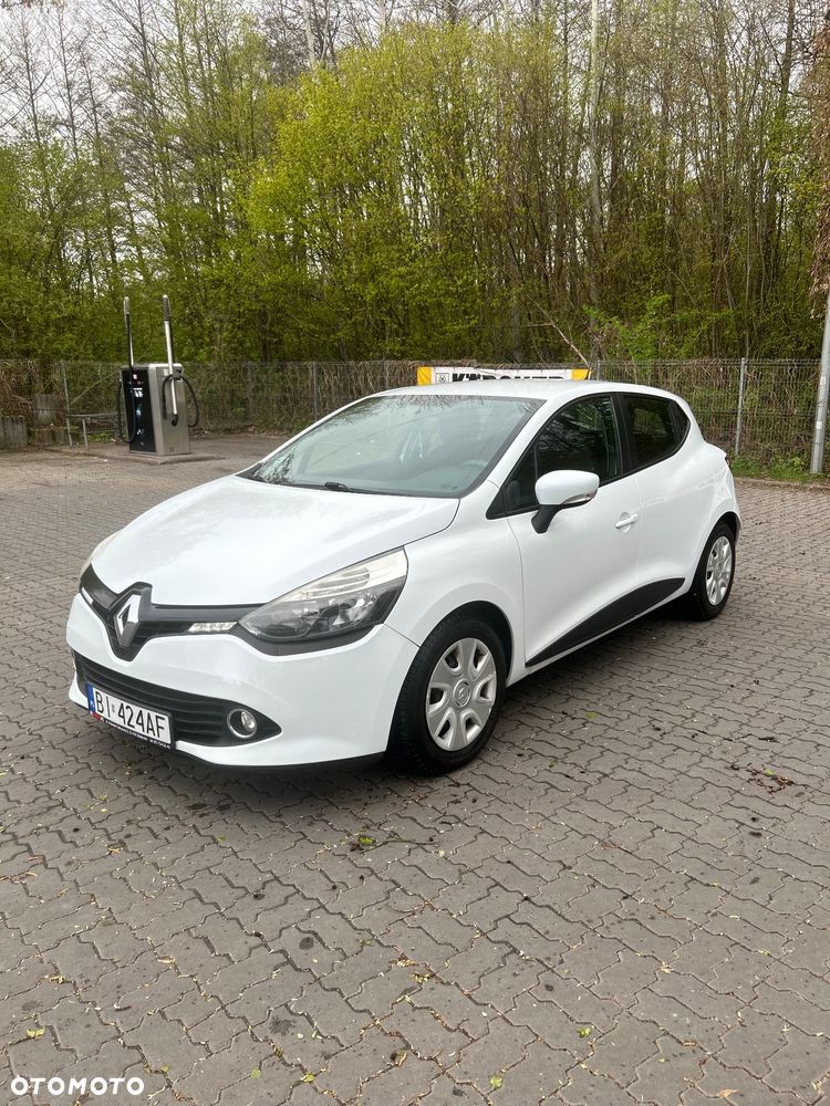 Renault Clio 1.2 16V Life - 5