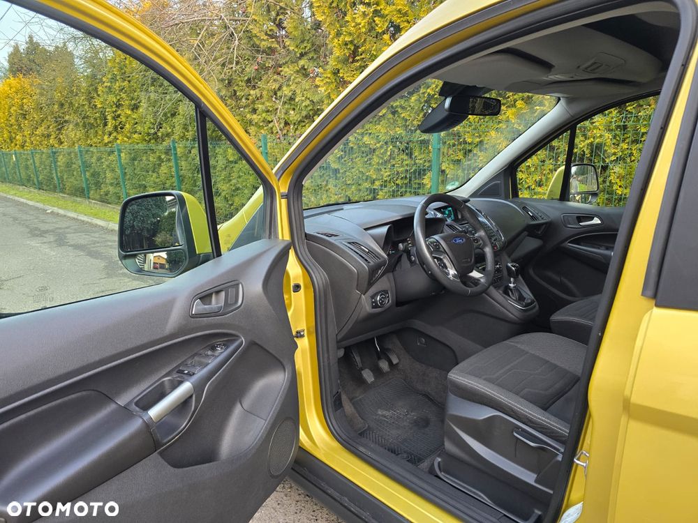 Ford Tourneo Connect - 20