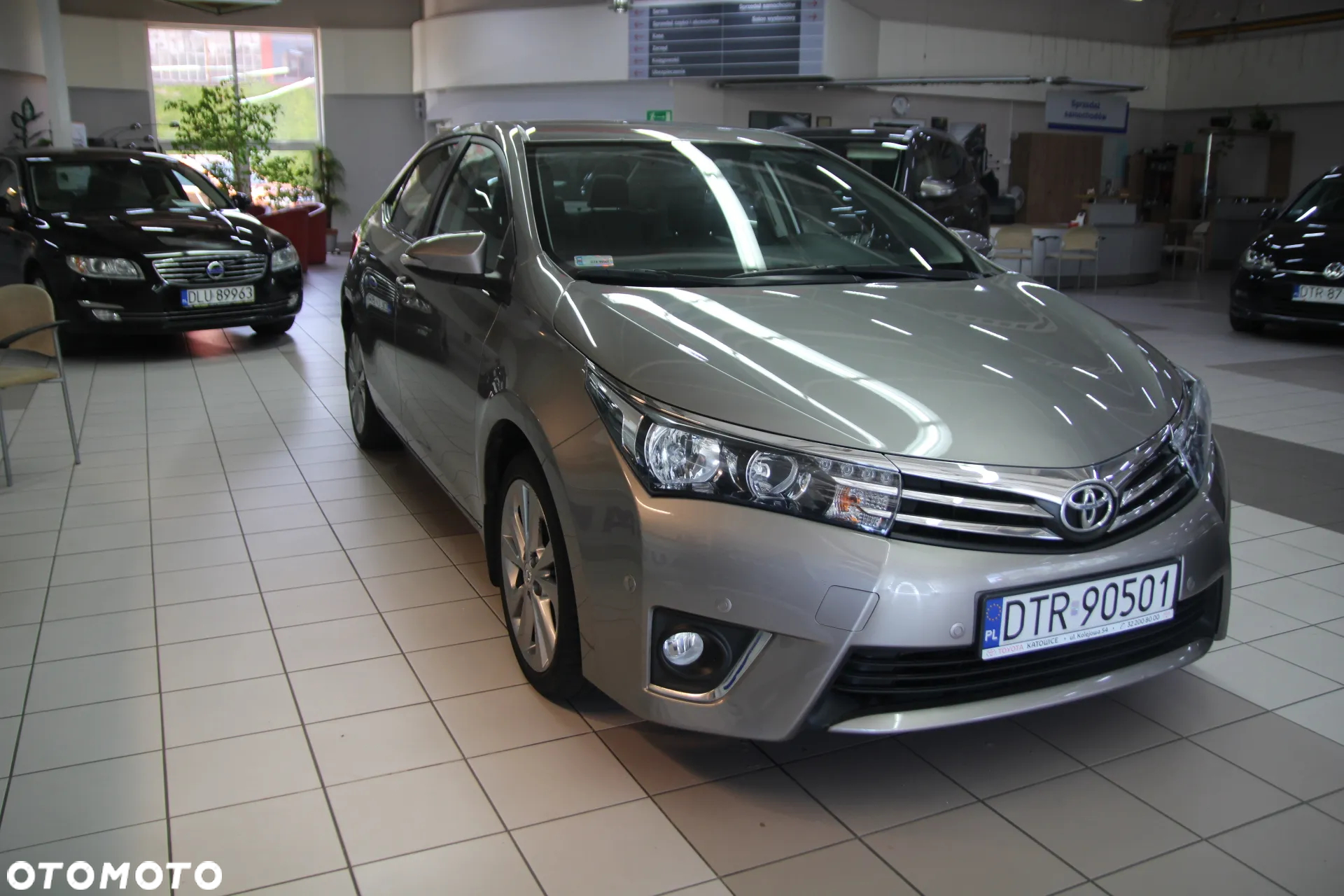 Toyota Corolla 1.6 Prestige EU6 - 7