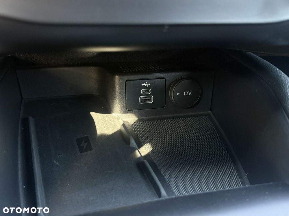 Ford Focus 1.5 EcoBlue STart-Stopp-System ST-LINE X - 27