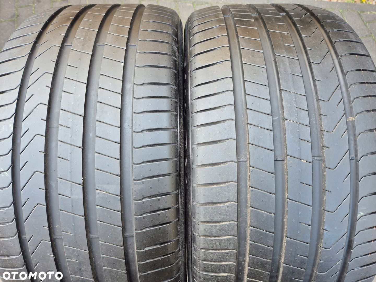 295/40/21 295/40r21 Pirelli Scorpion 111y VOL 99 - 1
