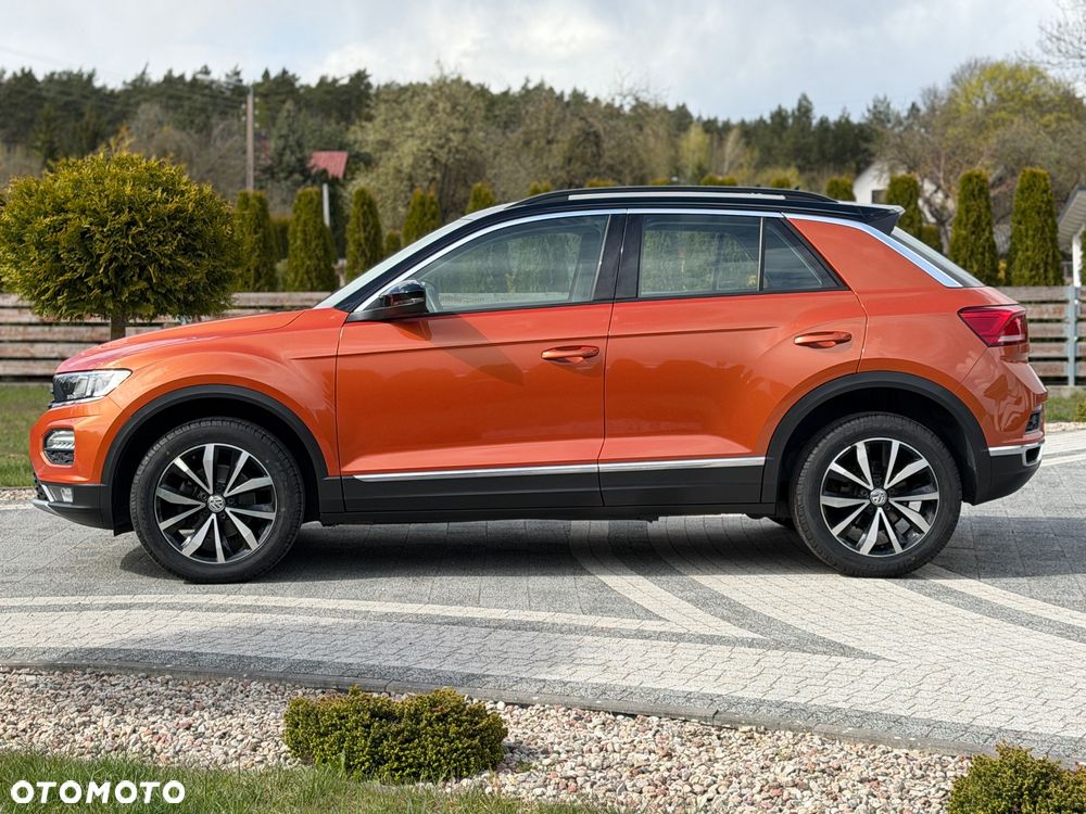 Volkswagen T-Roc - 8