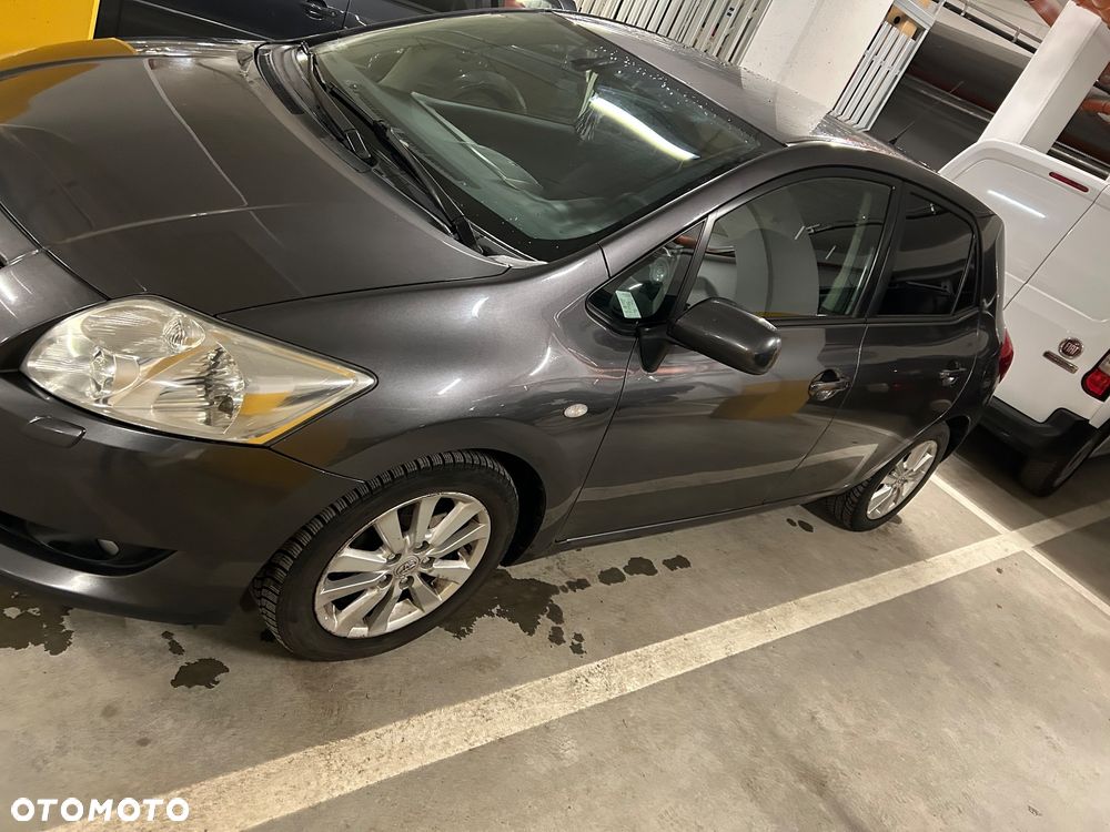 Toyota Auris 2.0 D-4D Sol - 5
