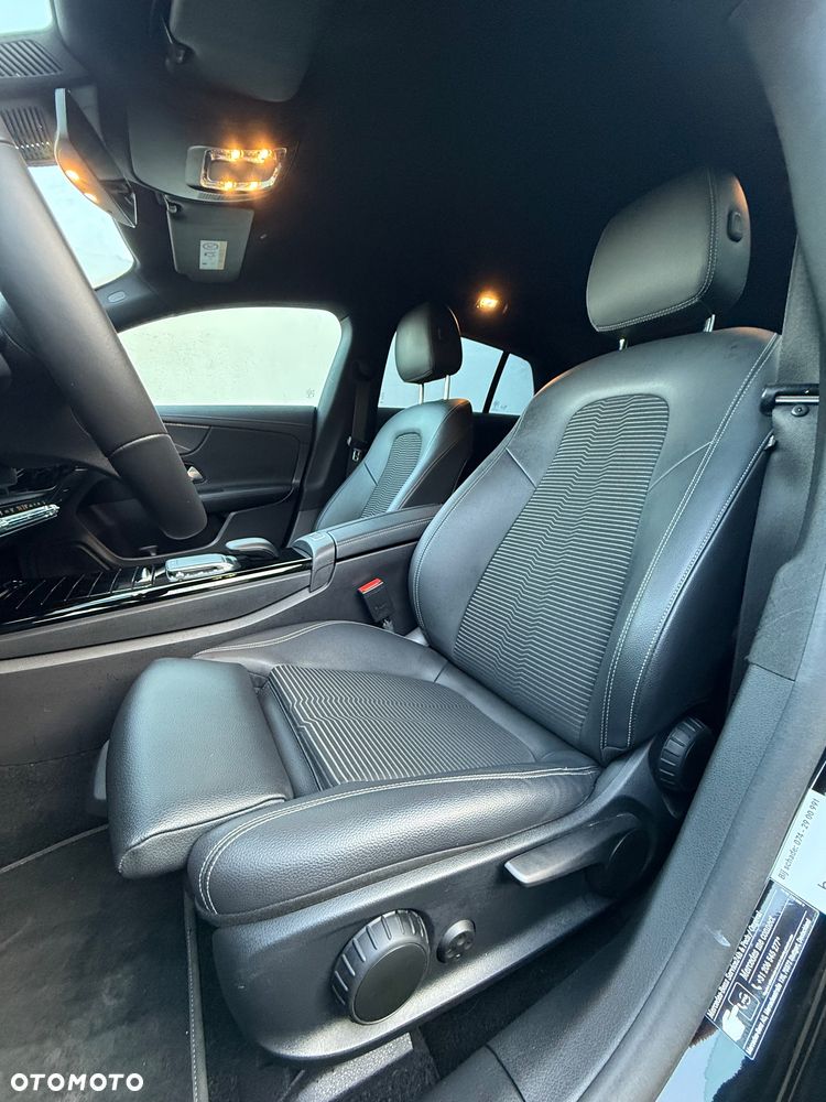 Mercedes-Benz CLA 180 7G-DCT Edition 2022 - 8