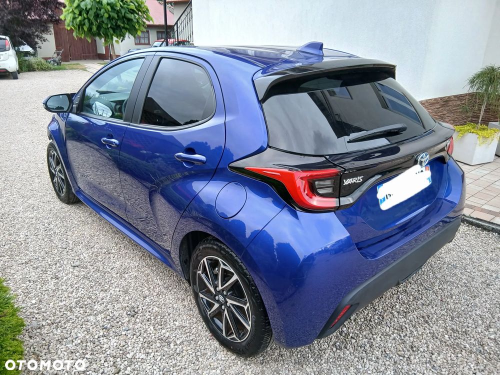 Toyota Yaris - 1