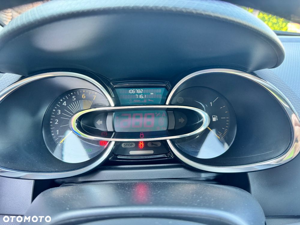 Renault Clio 0.9 TCe Limited - 24